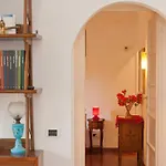 Pateras Flower-Rental In Rome